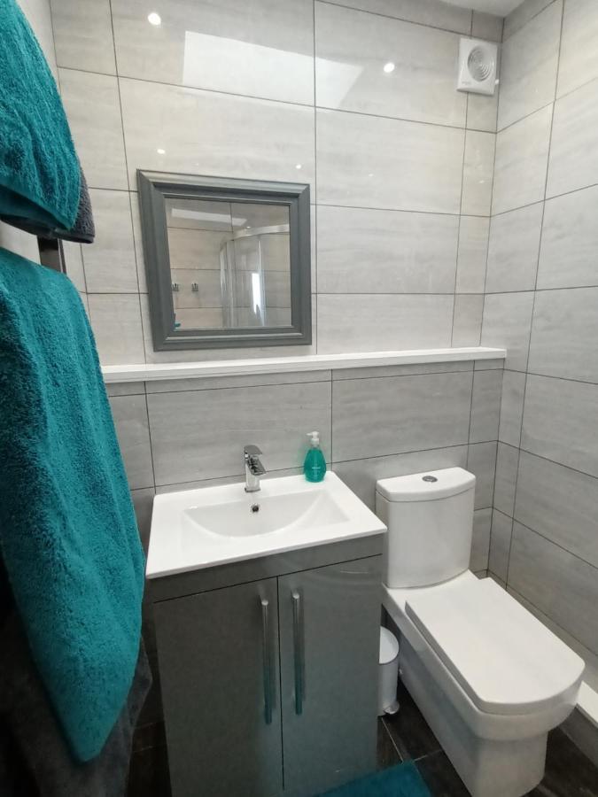 Contemporary One Bed Studio. Sea Views And Parking Westward Ho!  Esterno foto