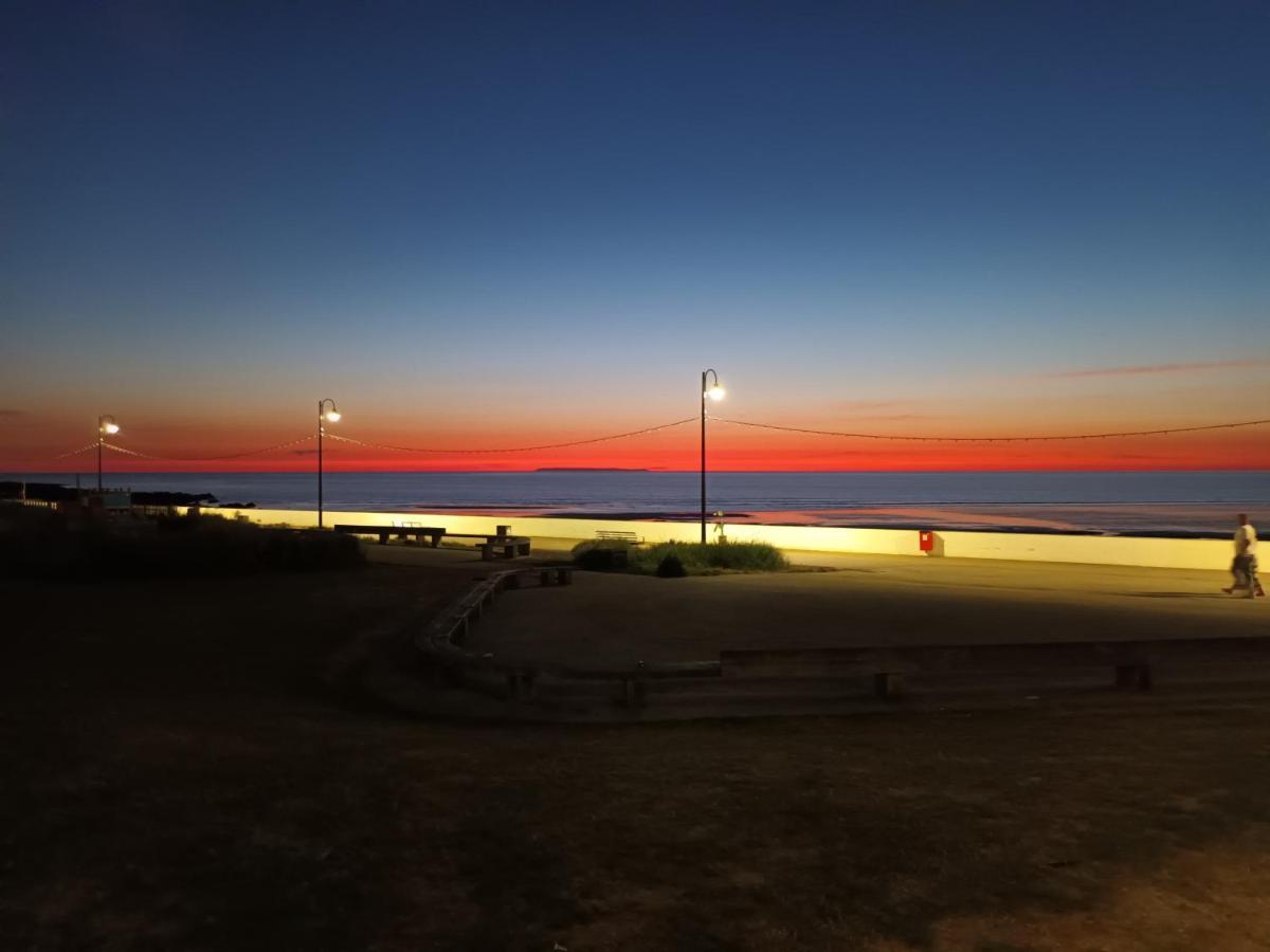 Contemporary One Bed Studio. Sea Views And Parking Westward Ho!  Esterno foto